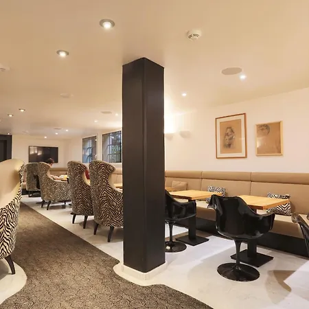 Hotell & Monsigny Nice