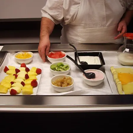 Monsigny Hotel 3*