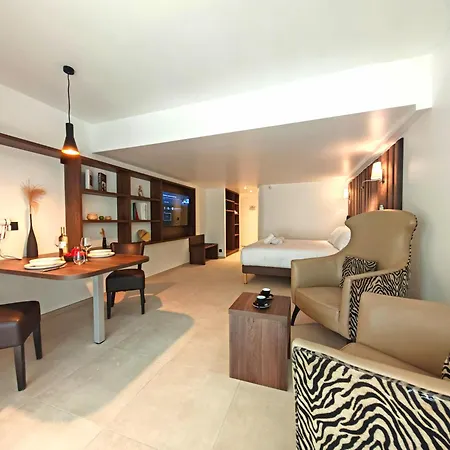Hotell & Monsigny Nice