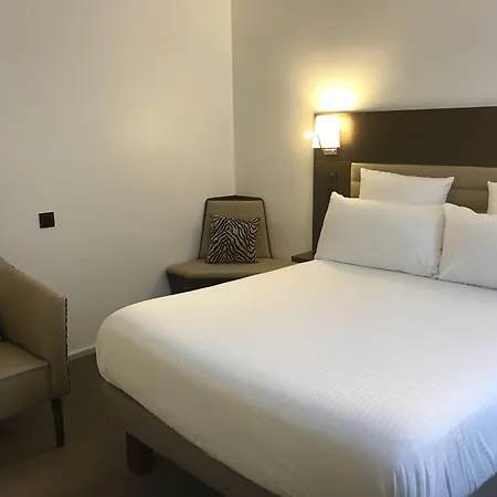 Hôtel&appartements Monsigny 3*
