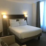 Otel & Monsigny 3*