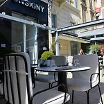 & Monsigny Otel 3*