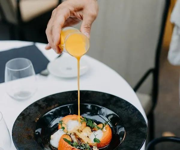 & Monsigny Hotel Nicea